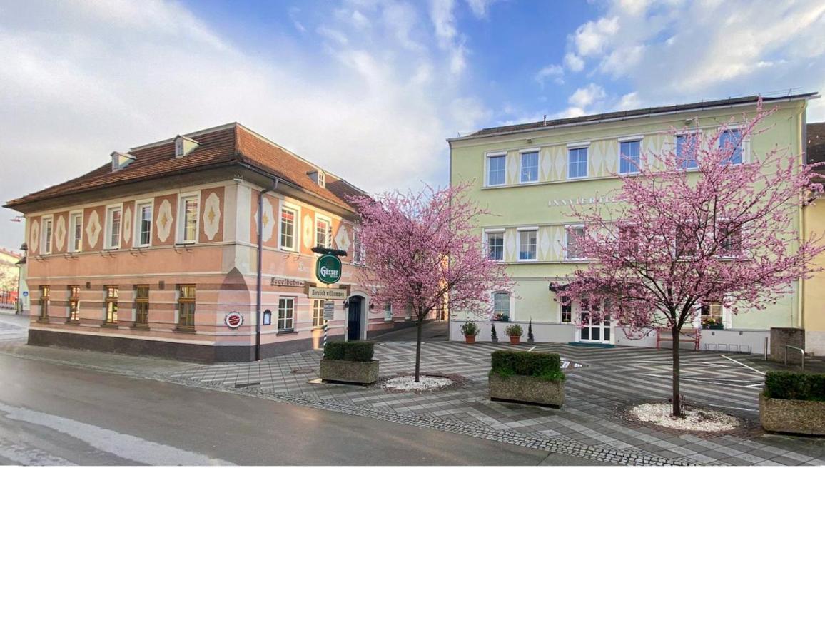 Gasthof Hametner Mit Innviertlerhof Mit Direktem Zugang Zur Therme Mediterrana Durch Unseren Garten! Bad Hall Exterior foto